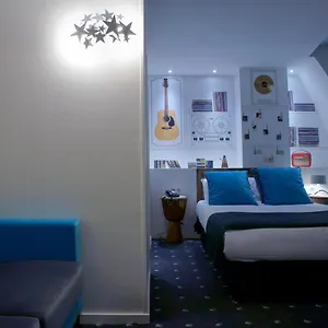 Hotel Du Triangle D'or Paris